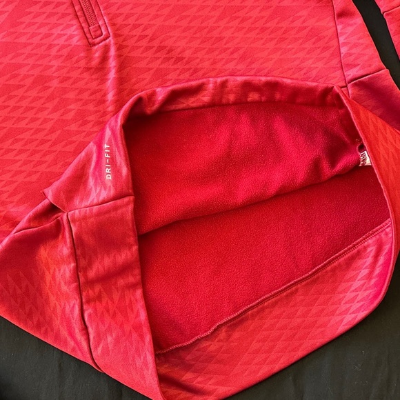 Nike Therma Big Boys Embossed 1/2 Zip Hoodie - Picture 6 of 7